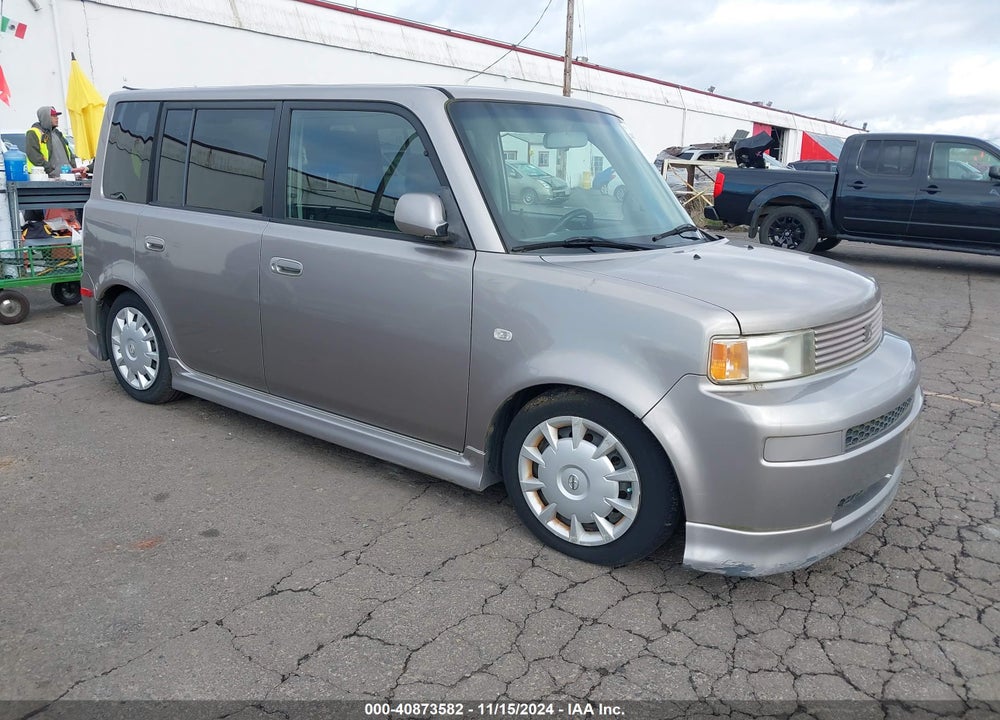 2004 SCION XB VIN: JTLKT334840154403
