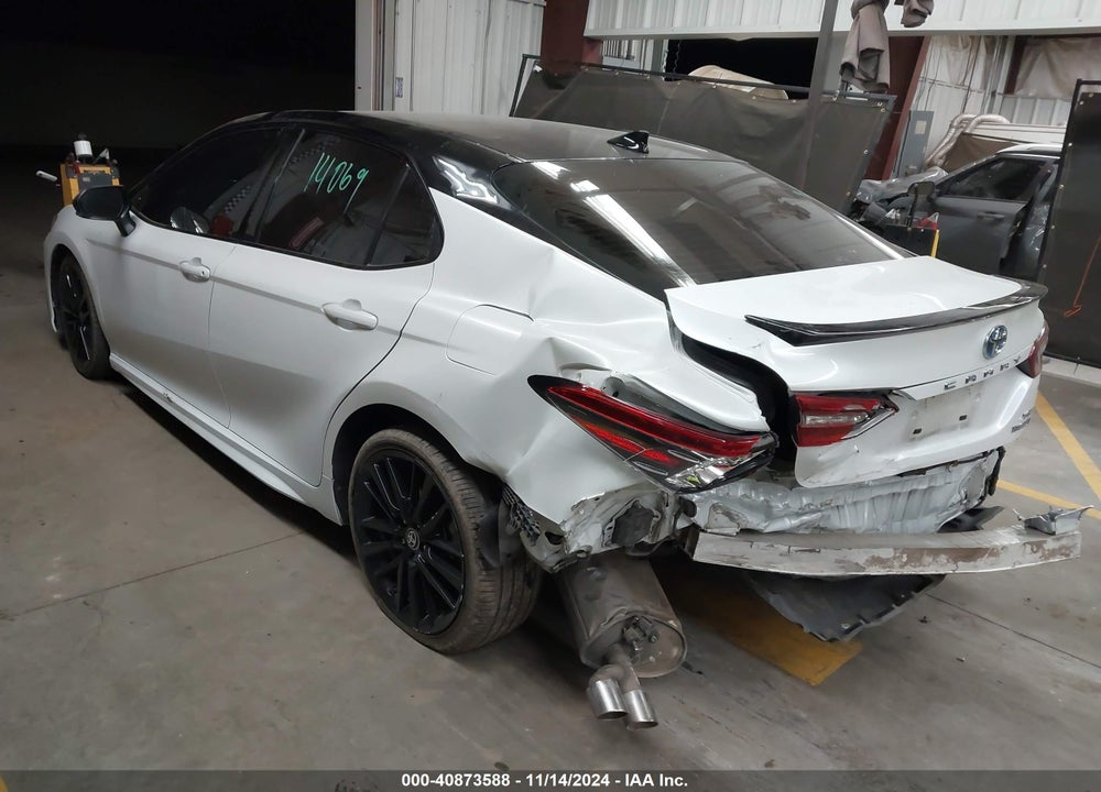 2022 TOYOTA CAMRY XSE HYBRID VIN: 4T1K31AK5NU033643