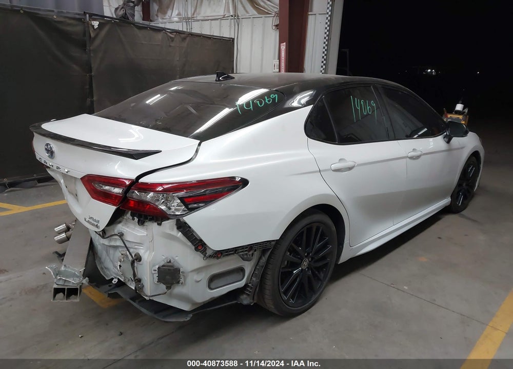 2022 TOYOTA CAMRY XSE HYBRID VIN: 4T1K31AK5NU033643