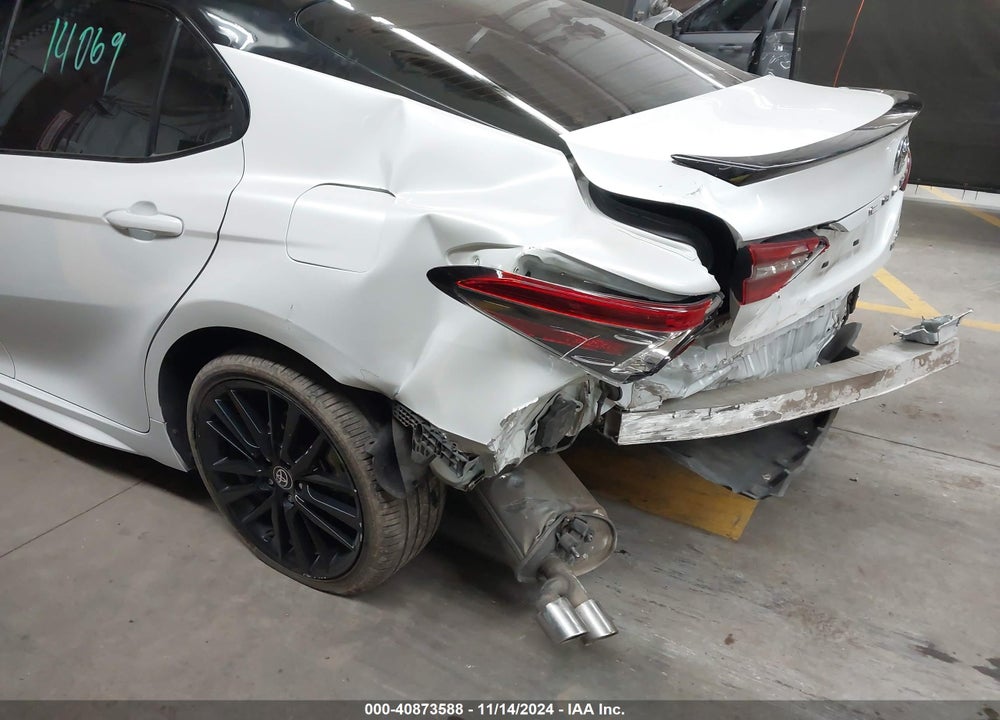 2022 TOYOTA CAMRY XSE HYBRID VIN: 4T1K31AK5NU033643