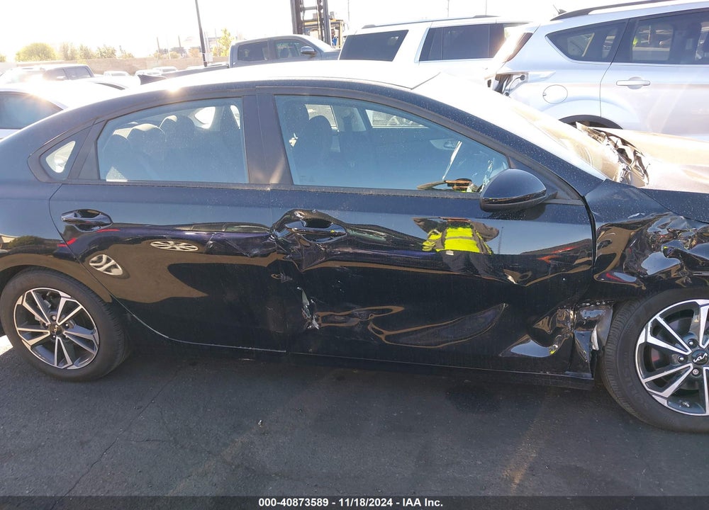 2023 KIA FORTE LXS VIN: 3KPF24ADXPE652302