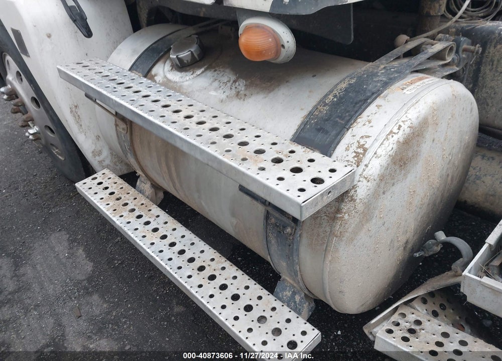 2007 FREIGHTLINER COLUMBIA COLUMBIA VIN: 1FUNA6CK27PY67882