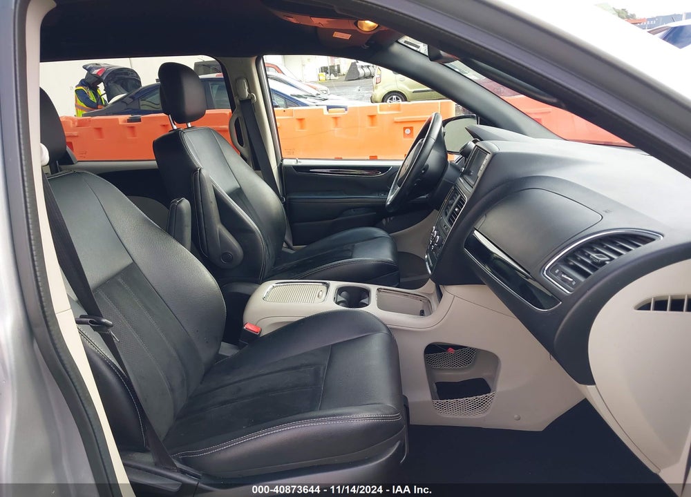 2018 DODGE GRAND CARAVAN SXT VIN: 2C4RDGCG7JR341836