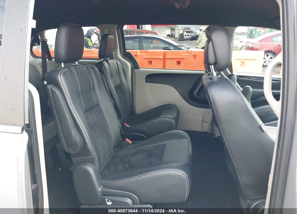2018 DODGE GRAND CARAVAN SXT VIN: 2C4RDGCG7JR341836