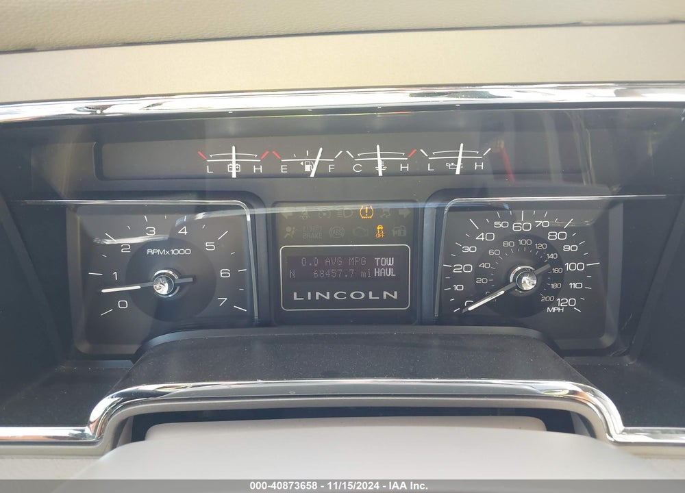 2014 LINCOLN NAVIGATOR VIN: 5LMJJ2J50EEL08778