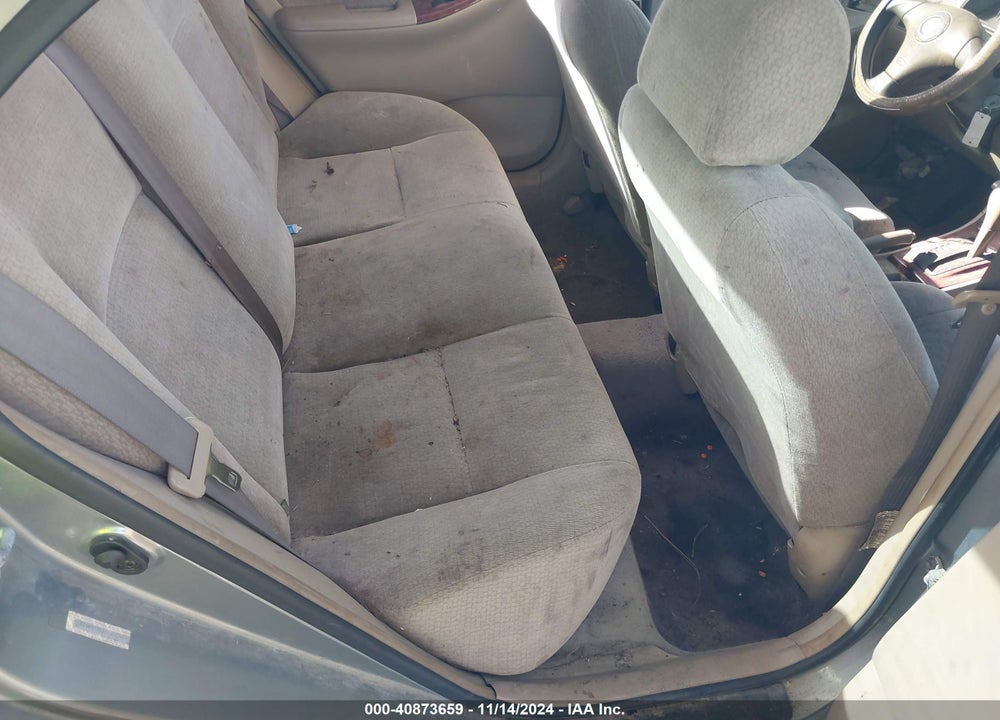 2004 TOYOTA COROLLA LE VIN: 2T1BR32E54C230069