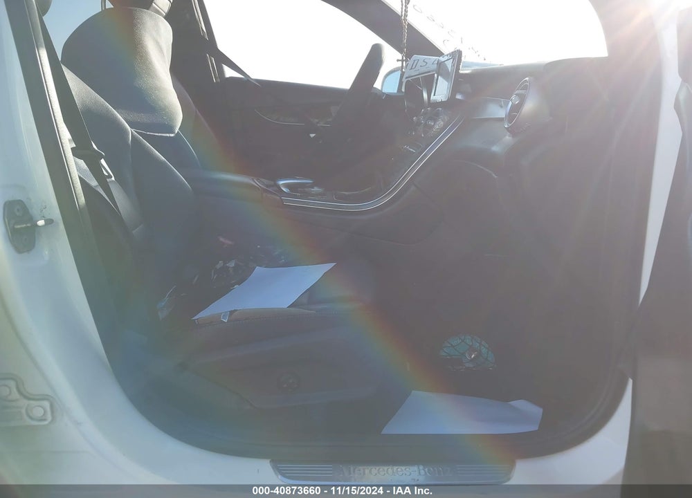 2017 MERCEDES-BENZ GLC 300 VIN: WDC0G4JB6HF127583