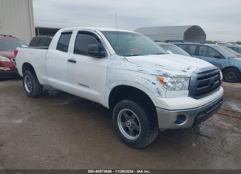2011 TOYOTA TUNDRA GRADE 4.6L V8 VIN: 5TFRM5F15BX022059