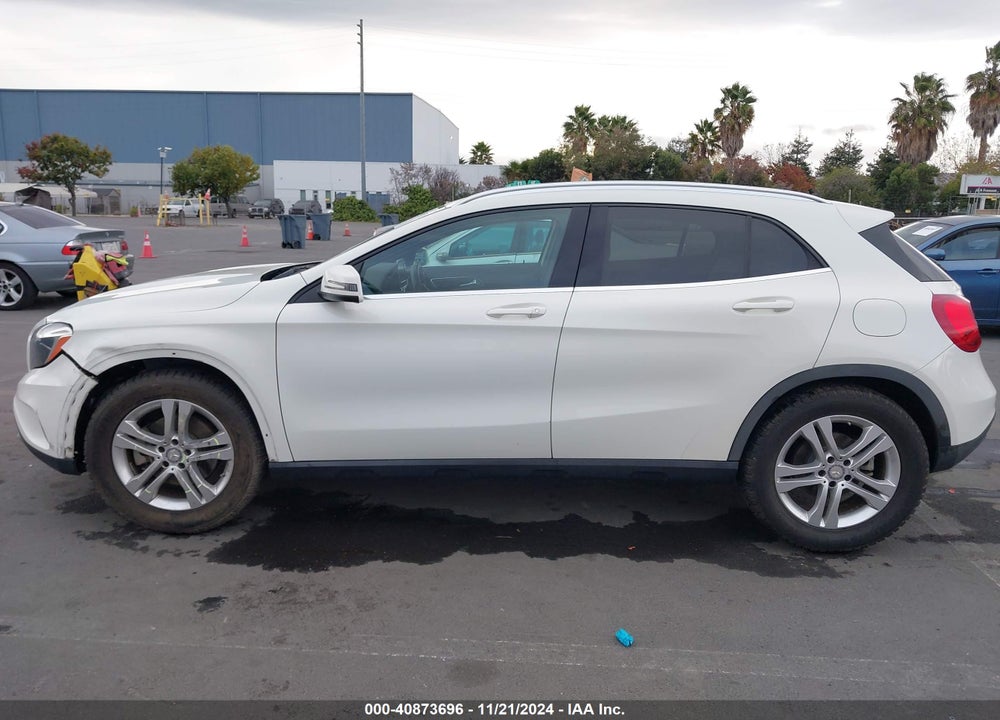 2017 MERCEDES-BENZ GLA 250 4MATIC VIN: WDCTG4GB3HJ334739