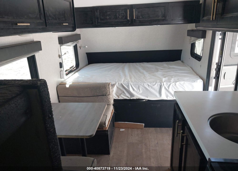 2022 FOREST RIVER OTHER VIN: 5ZT2CKEC5NY023165