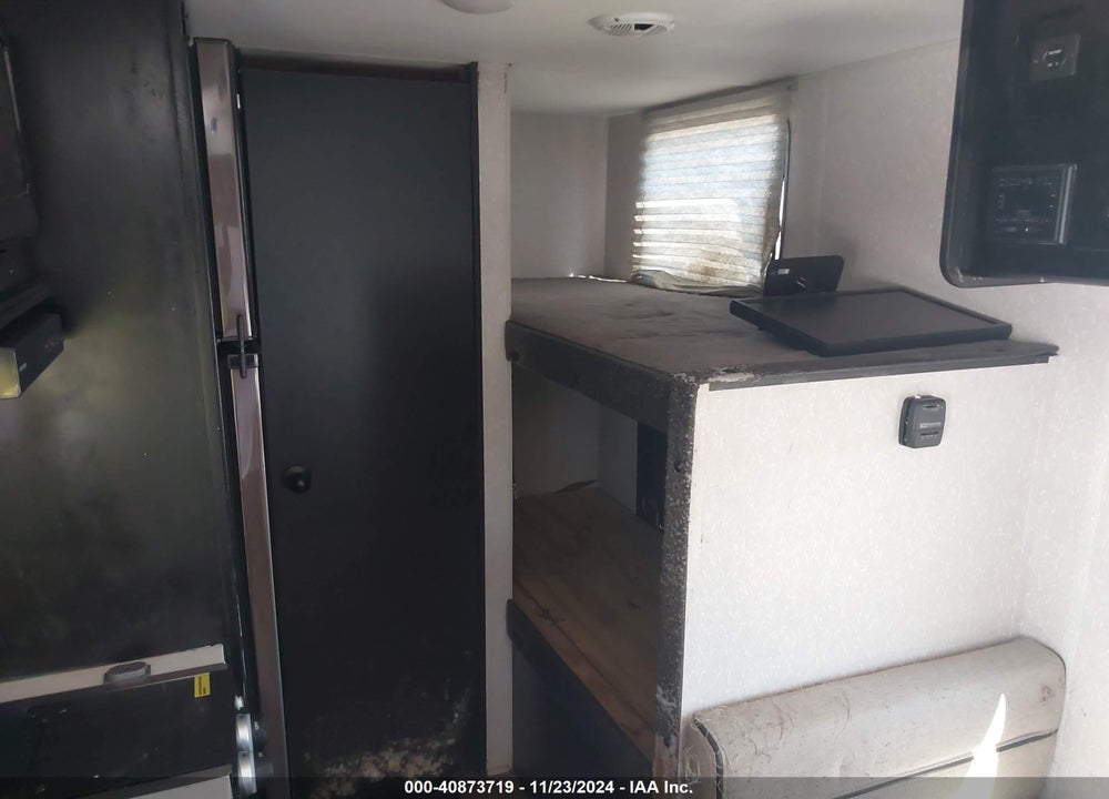 2022 FOREST RIVER OTHER VIN: 5ZT2CKEC5NY023165