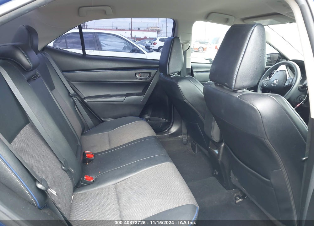 2018 TOYOTA COROLLA SE VIN: 5YFBURHE4JP771036