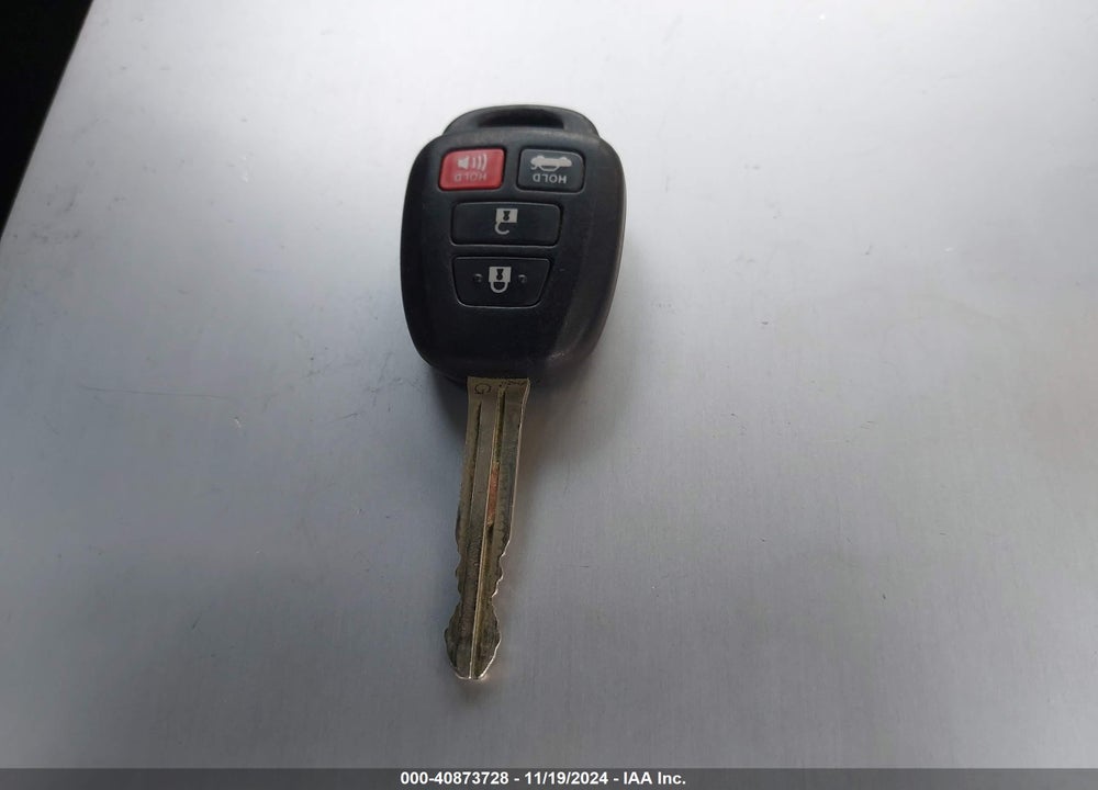 2012 TOYOTA CAMRY LE VIN: 4T4BF1FK4CR256582