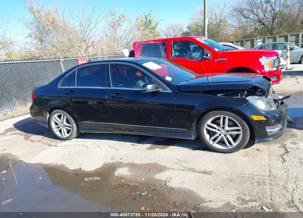2014 MERCEDES-BENZ C 300 LUXURY 4MATIC/SPORT 4MATIC VIN: WDDGF8AB2ER316150