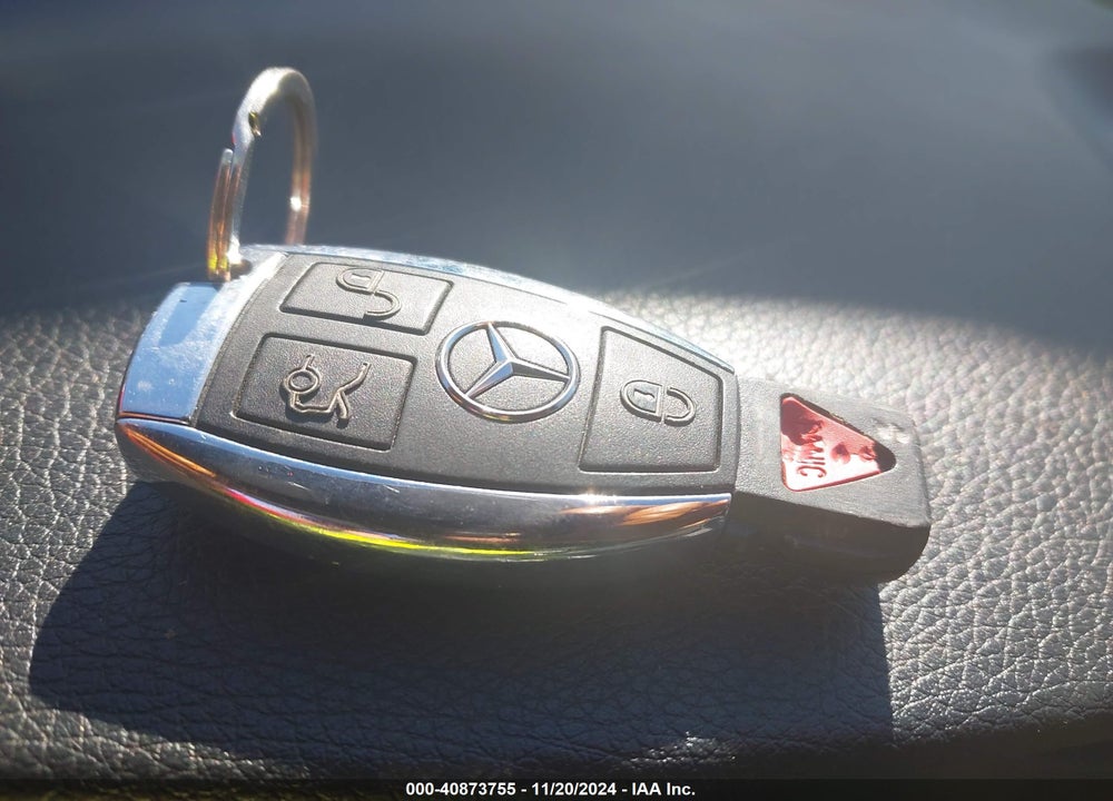 2014 MERCEDES-BENZ C 300 LUXURY 4MATIC/SPORT 4MATIC VIN: WDDGF8AB2ER316150