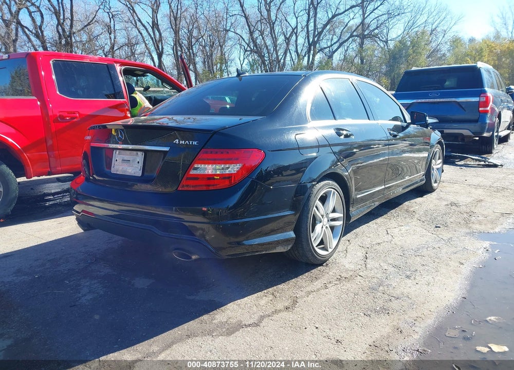 2014 MERCEDES-BENZ C 300 LUXURY 4MATIC/SPORT 4MATIC VIN: WDDGF8AB2ER316150