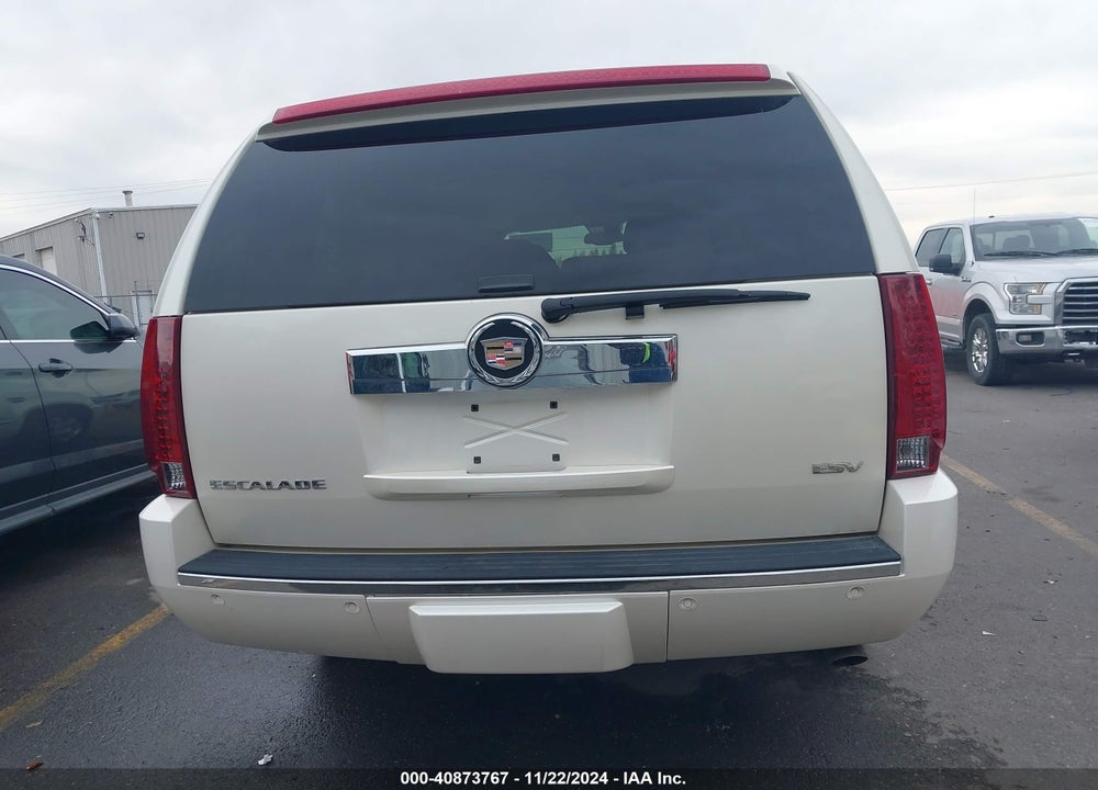2007 CADILLAC ESCALADE ESV STANDARD VIN: 1GYFK66837R193359