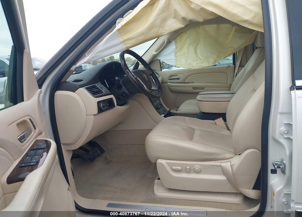 2007 CADILLAC ESCALADE ESV STANDARD VIN: 1GYFK66837R193359