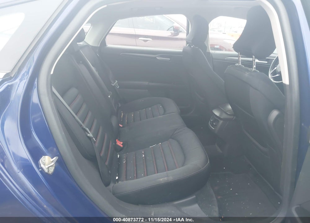 2015 FORD FUSION SE VIN: 3FA6P0H99FR232085