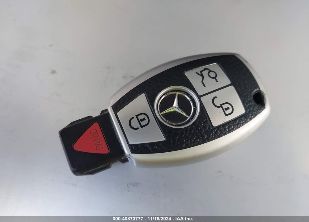 2013 MERCEDES-BENZ E 350 VIN: WDDHF5KB1DA710432