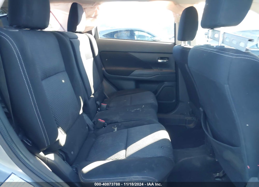 2017 MITSUBISHI OUTLANDER SE VIN: JA4AD3A37HZ021903