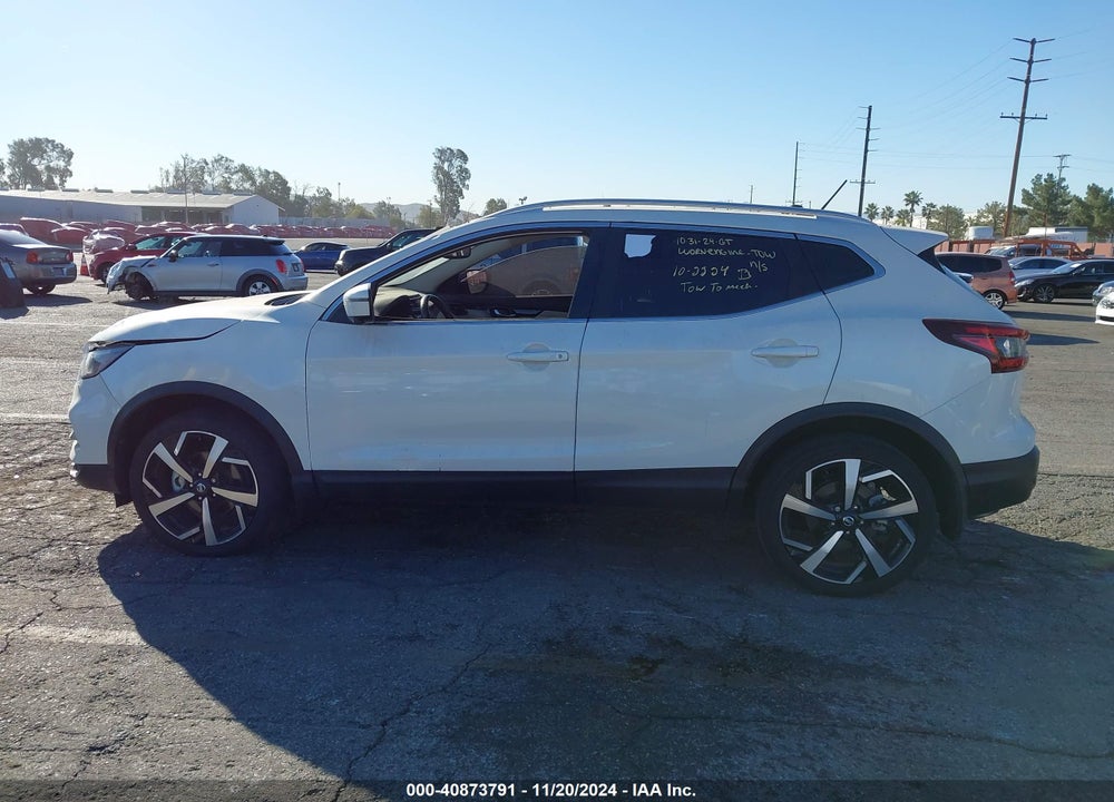 2021 NISSAN ROGUE SPORT SL FWD XTRONIC CVT VIN: JN1BJ1CV8MW323429