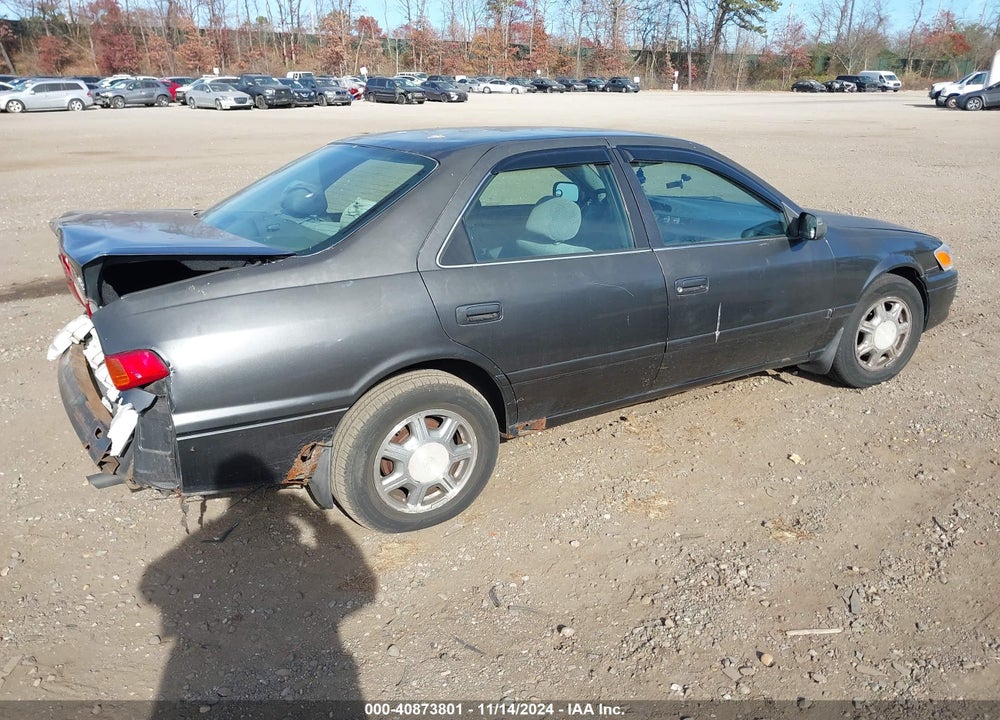 2000 TOYOTA CAMRY LE VIN: JT2BG22K6Y0446298