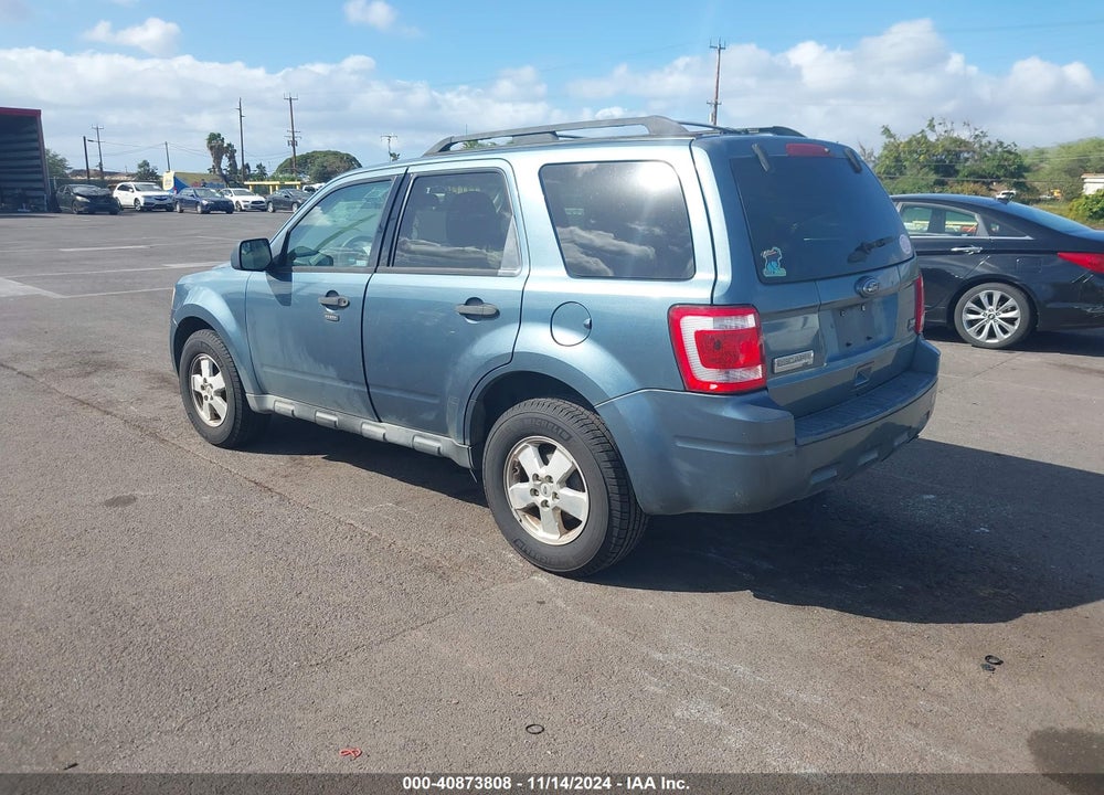 2011 FORD ESCAPE XLT VIN: 1FMCU0DG7BKB80136