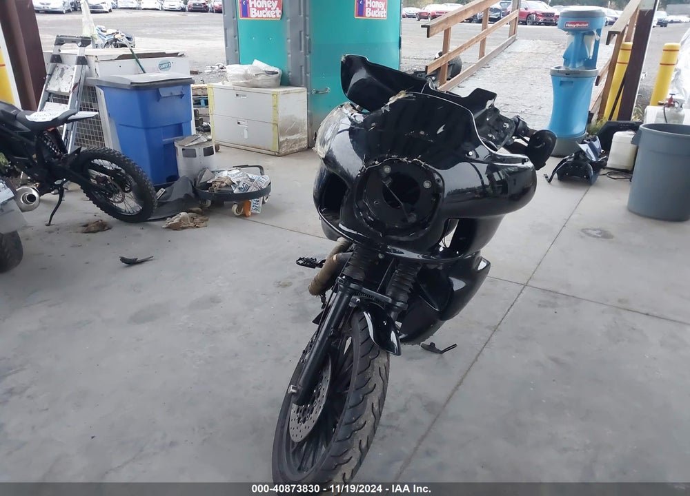 2005 HARLEY-DAVIDSON FXDXI VIN: 1HD1GRW315K309637