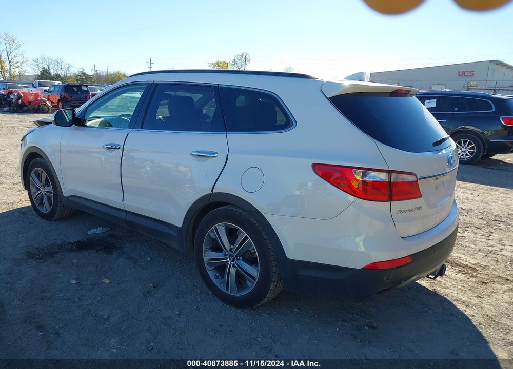 2016 HYUNDAI SANTA FE VIN: KM8SR4HF4GU163795