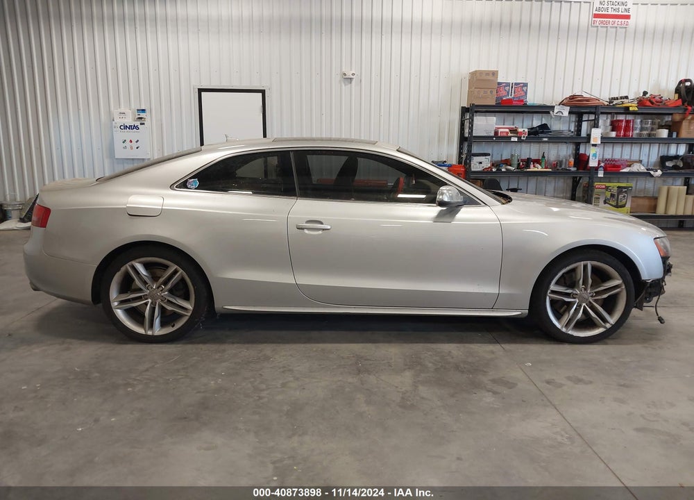 2010 AUDI S5 4.2 PREMIUM PLUS VIN: WAUVVAFR7AA066444