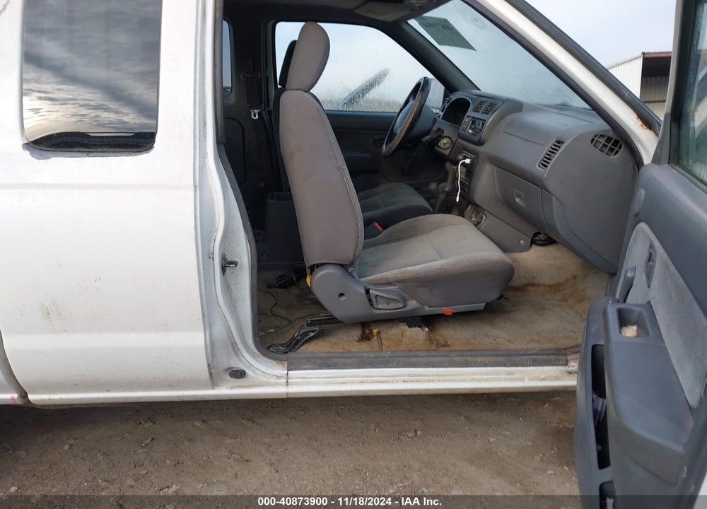 1999 NISSAN FRONTIER SE-V6/XE-V6 VIN: 1N6ED26Y5XC318995