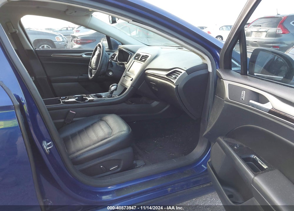 2015 FORD FUSION SE VIN: 3FA6P0HD8FR126585