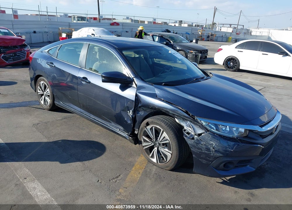 2018 HONDA CIVIC EX-T VIN: JHMFC1F31JX023092