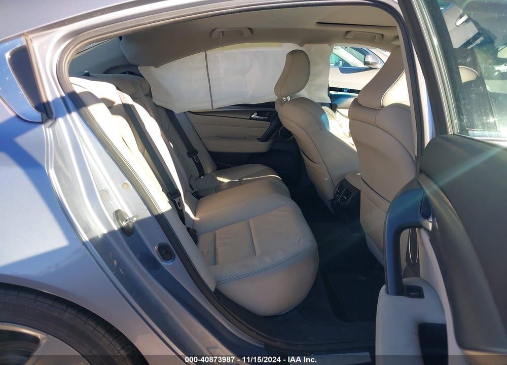 2012 ACURA TL 3.7 VIN: 19UUA9F50CA001607