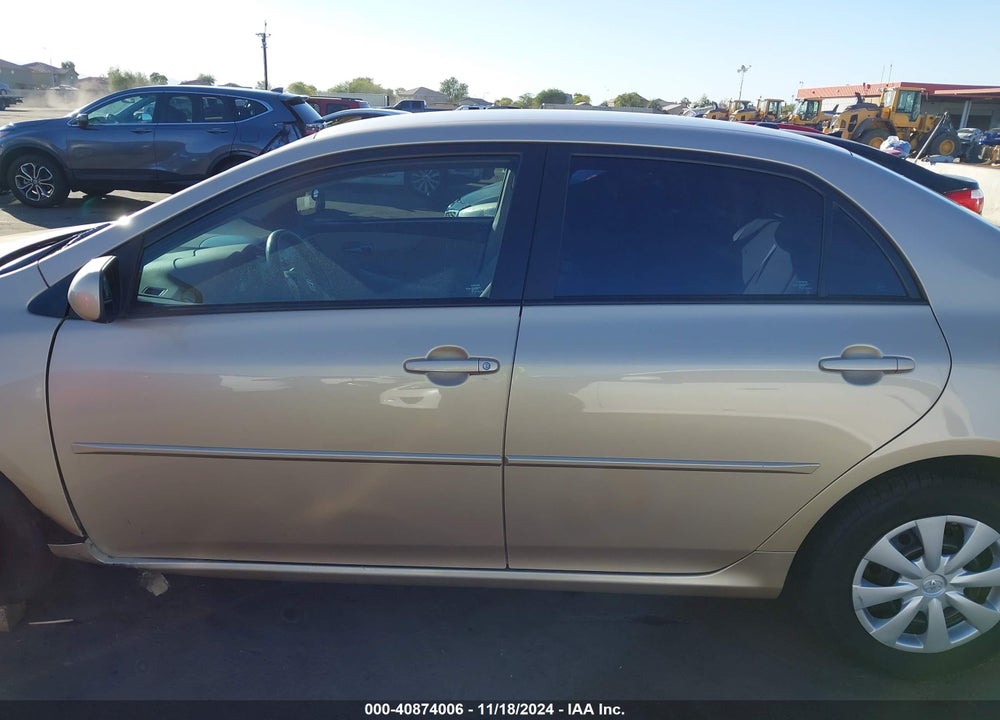 2011 TOYOTA COROLLA LE VIN: 2T1BU4EE8BC735620