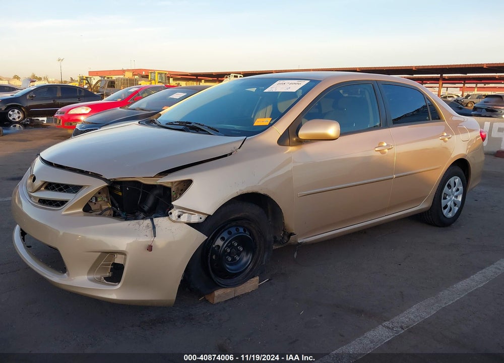 2011 TOYOTA COROLLA LE VIN: 2T1BU4EE8BC735620
