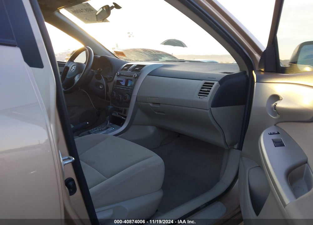 2011 TOYOTA COROLLA LE VIN: 2T1BU4EE8BC735620