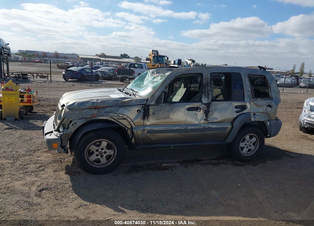 2005 JEEP LIBERTY SPORT VIN: 1J4GL48K05W521043