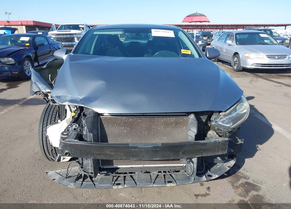 2018 HYUNDAI ELANTRA VALUE EDITION VIN: KMHD84LF3JU553653