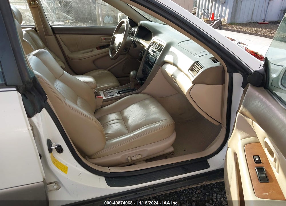 1998 LEXUS ES 300 VIN: JT8BF28GXW5045753