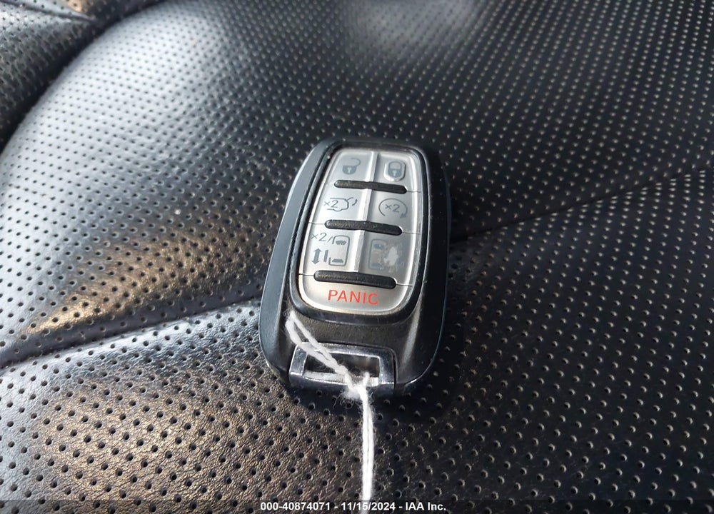 2019 CHRYSLER PACIFICA VIN: 2C4RC1GG1KR609369