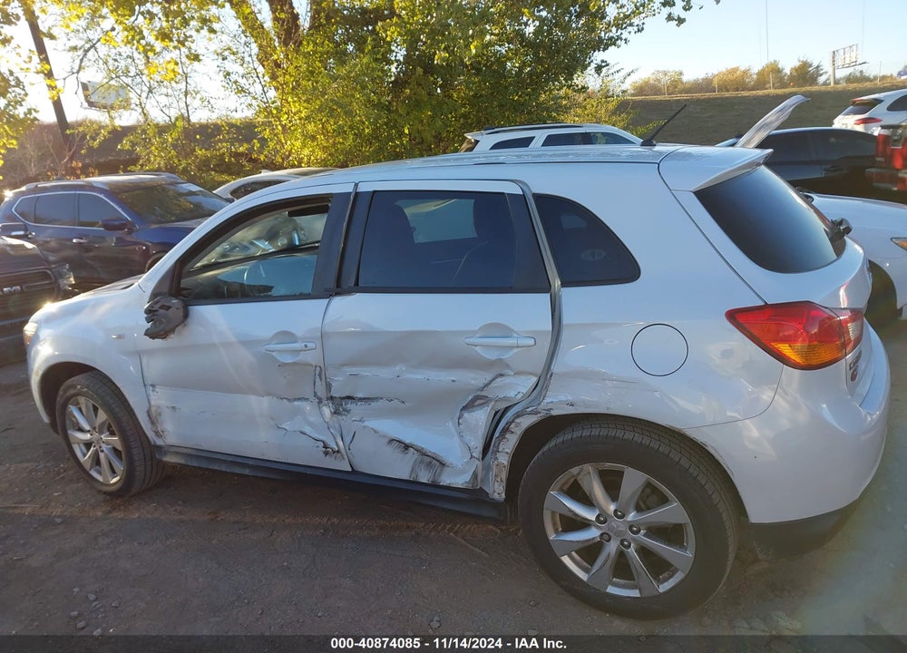 2015 MITSUBISHI OUTLANDER SPORT ES VIN: 4A4AP3AU5FE001586