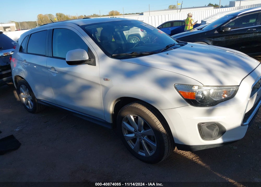 2015 MITSUBISHI OUTLANDER SPORT ES VIN: 4A4AP3AU5FE001586