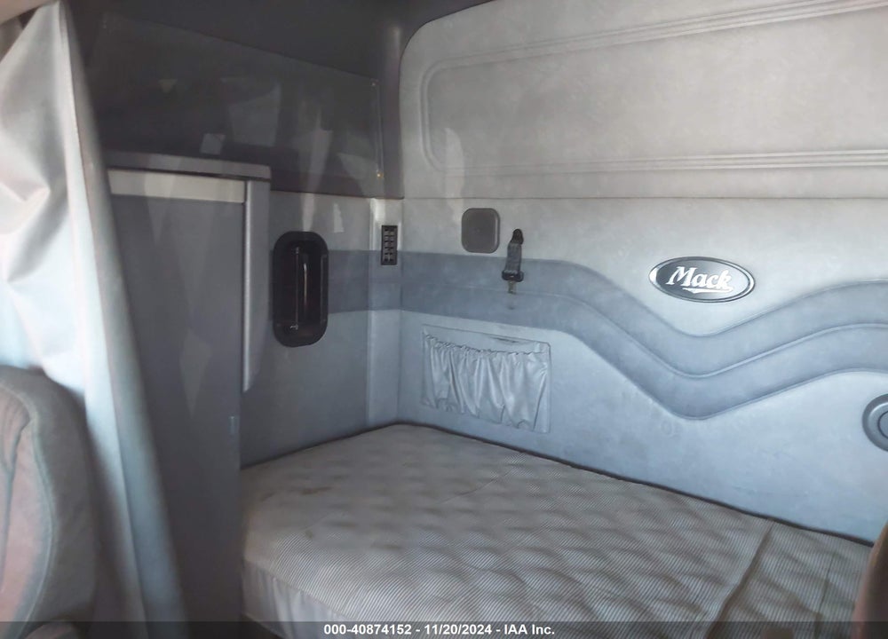 2014 MACK CXU613 CXU600 VIN: 1M1AW02Y5EM036885