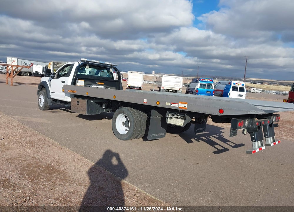2021 FORD F-600 CHASSIS XL VIN: 1FDFF6KT3MDA14343
