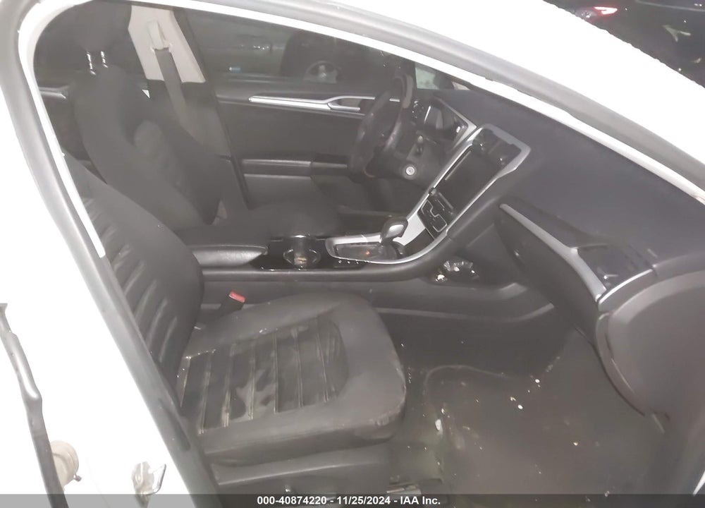 2016 FORD FUSION SE VIN: 1FA6P0H79G5131096