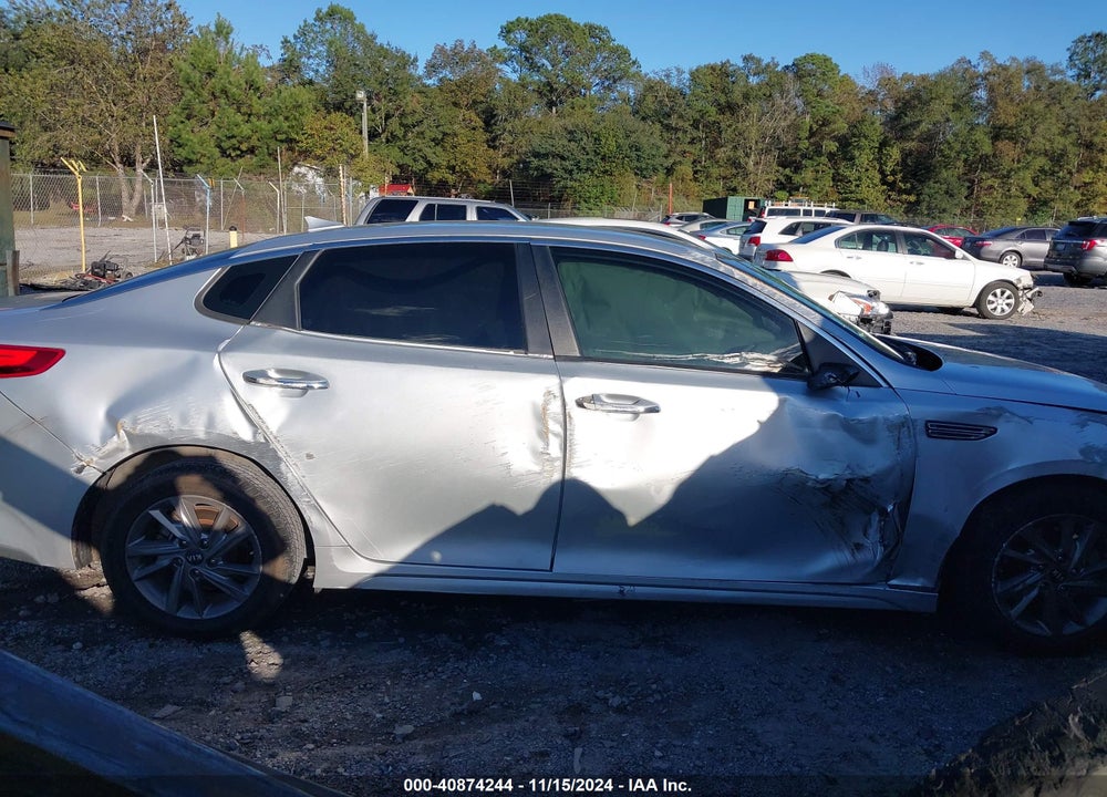 2019 KIA OPTIMA LX VIN: 5XXGT4L35KG348607