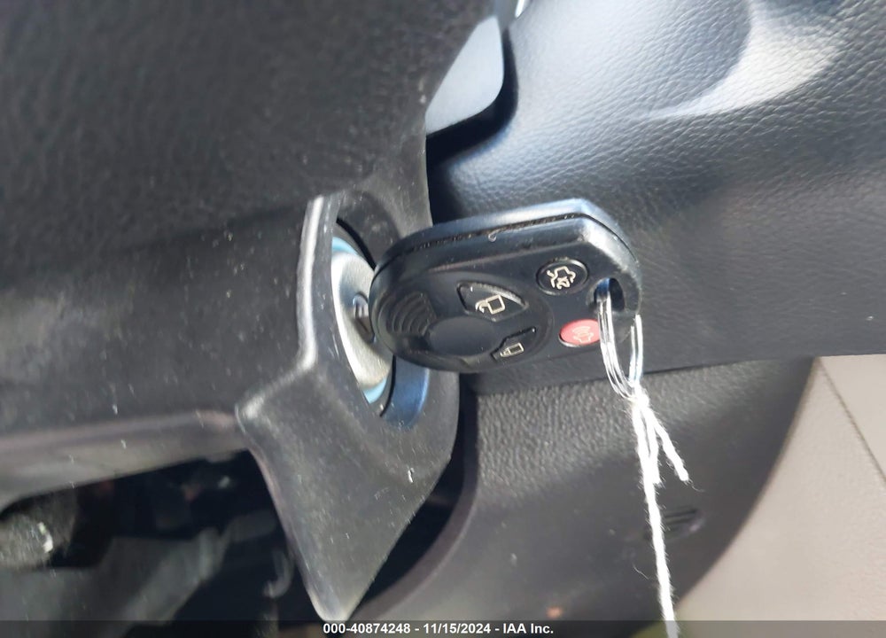 2016 FORD FOCUS SE VIN: 1FADP3K27GL233921