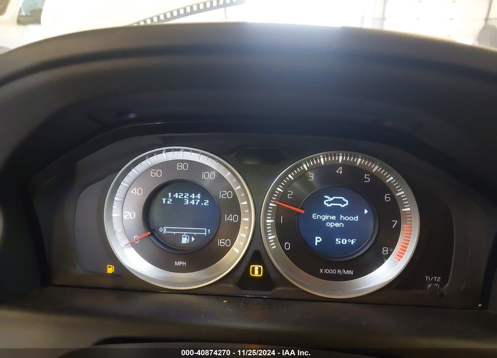 2013 VOLVO XC60 T6 VIN: YV4902DZ3D2429894